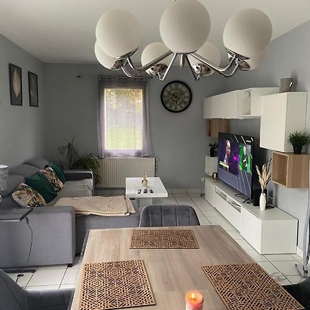 Chambre Avec Balcon Proche Vichy Saint-Rémy-en-Rollat Dış mekan fotoğraf